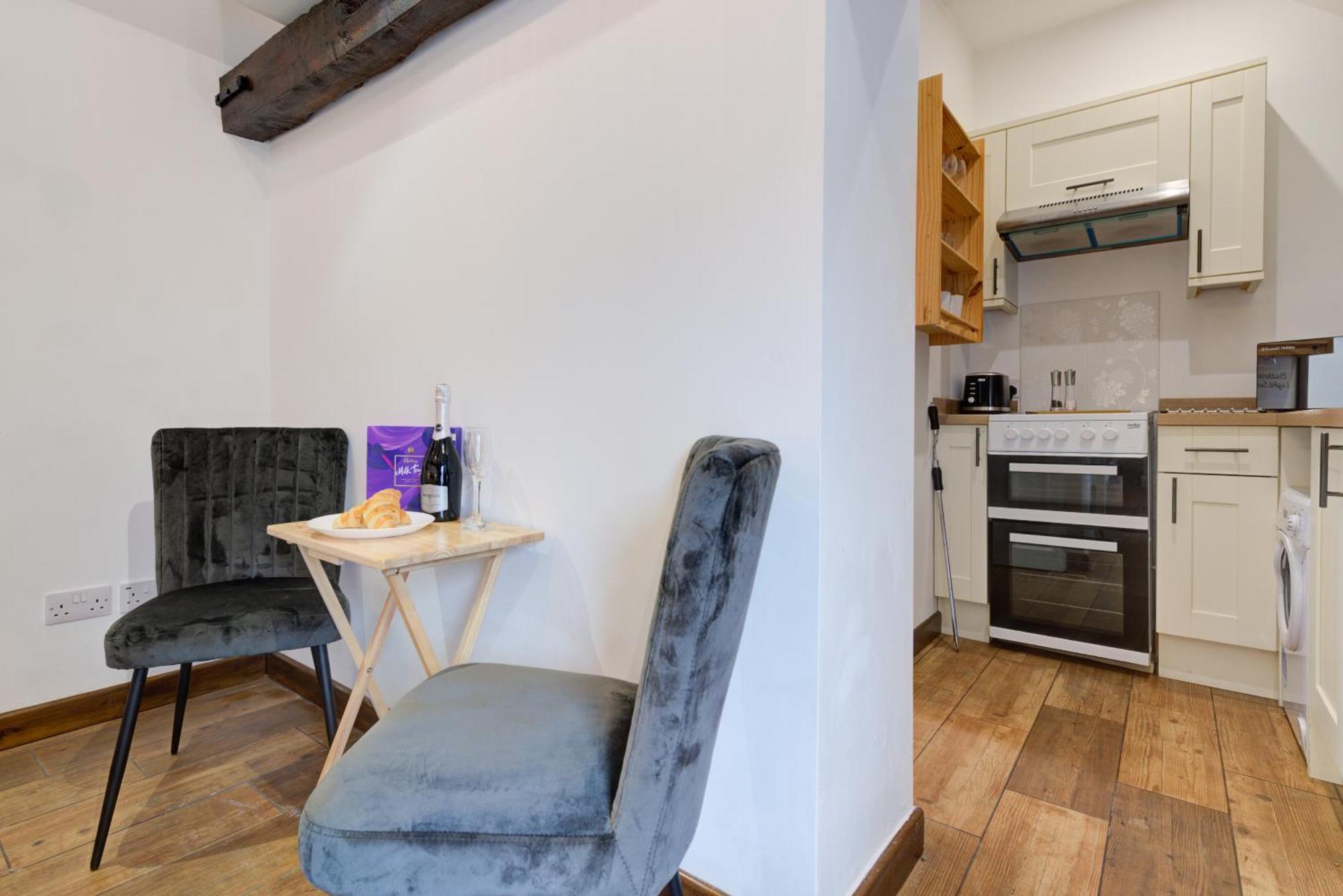 Work & Relax - Free Parking - 5 Mins To Stamford Apartment Ufford  Ngoại thất bức ảnh
